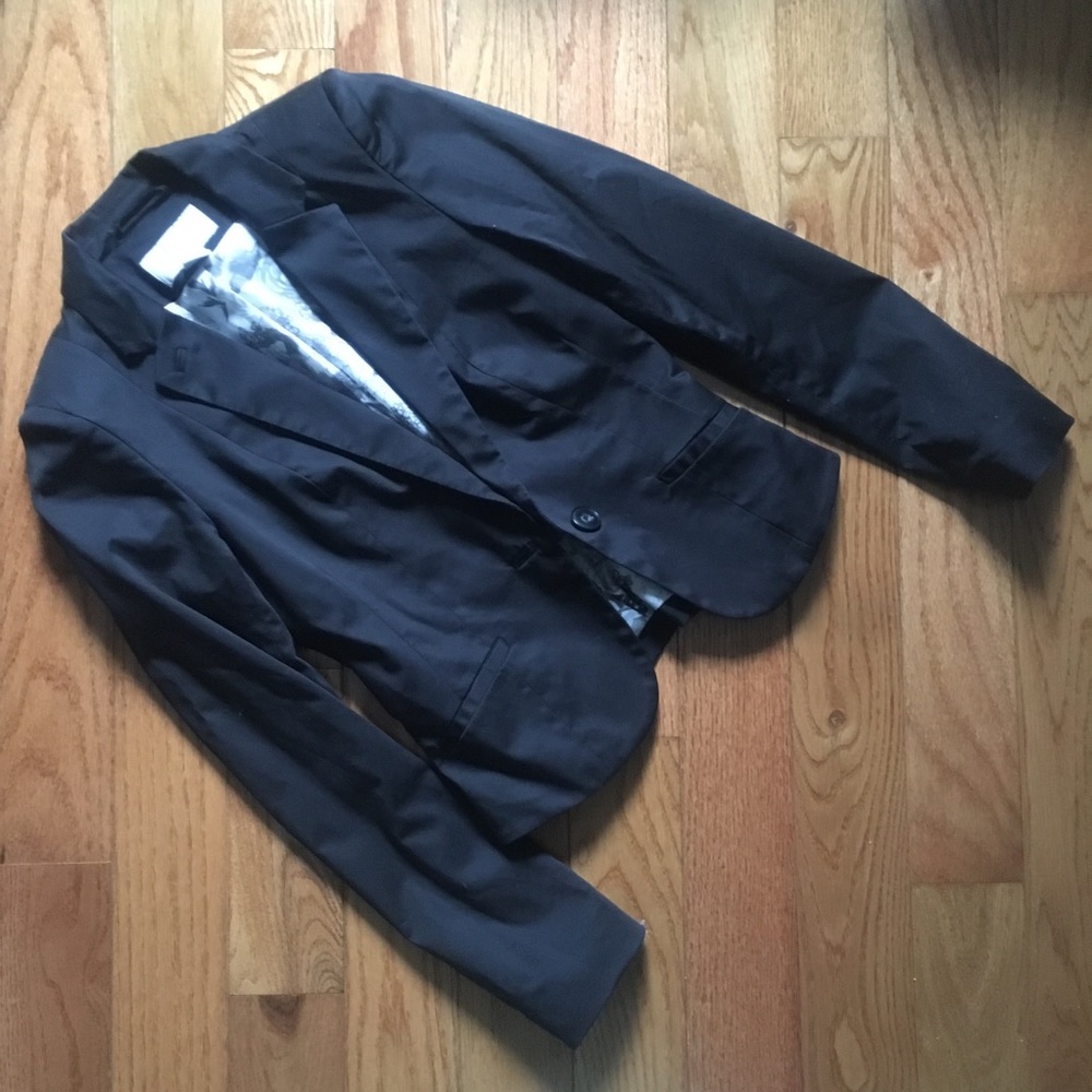 H&M black fitted blazer, women's size 2